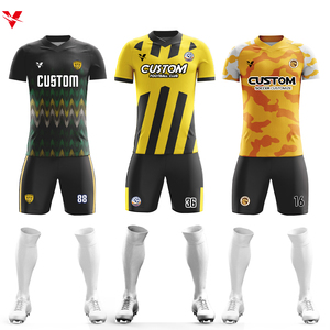 Custom voetbaltenues voor volwassenen, sublimatie Thailand voetbalshirts, sport trainingsuniformen, voetbaluniformen voor heren W018 - Product Image 1