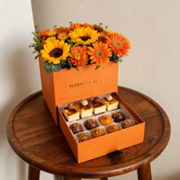 Op maat gemaakte roze dubbele laag uittrekbare lade-papieren cadeaudoos met bloemenbovenkant voor chocoladetruffels, zoete Valentijnsdagverpakking