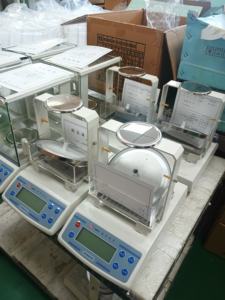 प्रिंटर के साथ मोनोब्लॉक के साथ गर्म बिक्री स्वचालित विश्लेषणात्मक संतुलन घनत्व संतुलन वजन तराजू सोने की परीक्षण मशीन - Product Image 5