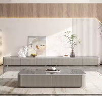 Ensemble de meuble TV et table basse multifonctionnel en bois cannelé de luxe, design moderne et élégant pour salon