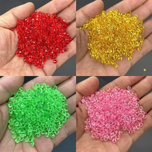 500g 4mm Diamanti 3D Trasparenti Colorati con Fondo Affilato in Resina Strass per Matrimoni <span class=keywords><strong>e</strong></span> Creazioni Fai-da-Te - Product Image 1