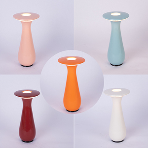 Hoa bình LED bảng đèn không dây LED ánh sáng ban đêm nguyên thủy pin sạc Đèn bàn cạnh giường ngủ nhựa phòng sử dụng - Product Image 3