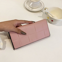 Dompet Wanita Portabel Bahan Poliuretan Desain Anyaman Stylish Dompet Lipat Ukuran Pendek Modis Bahan Poliester Dapat Disesuaikan Merk