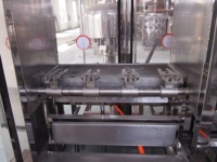 Machine de remplissage automatique de liquides 5L 10L, équipement d'embouteillage d'eau, remplisseur volumétrique pour ligne de production d'eau minérale et de boissons