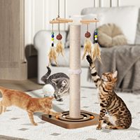 Arbre à gratter vertical en sisal pour chat avec balançoire et circuit de balles pour chats d'intérieur adultes – Poteau à gratter interactif