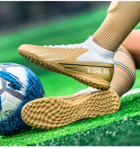 Nouvelles chaussures <span class=keywords><strong>de</strong></span> football, chaussures <span class=keywords><strong>de</strong></span> sport, chaussures hautes, crampons AG, antidérapantes, confortables, grande taille, chaussures <span class=keywords><strong>de</strong></span> football à longs crampons pour terrain en herbe - Product Image 5