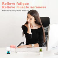 Rouleau de massage rafraîchissant personnalisé avec logo, outil de soin du visage Gua Sha pour hommes et femmes, produit orthopédique pour l'auto-soin – Rouleau de glace 2-en-1 pour le visage et les yeux en PVC