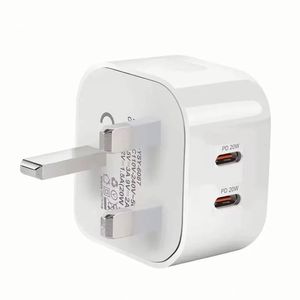 Universal UK 40w USB Ports QC 3.0 <b>Type</b> <b>c</b> PD Wall Charger Dual Port USB Fast Wall Charger for Mobile Device <b>Adapter</b> - Product Image 1
