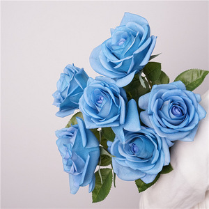Nueva Llegada, Rosa Carola Artificial de Tacto Real, Rosa <span class=keywords><strong>Azul</strong></span> con Sensación Húmeda al Tacto, para Decoración de Mesas de Boda - Product Image 1