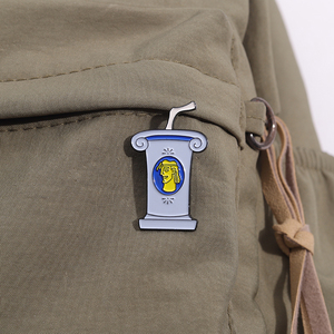 Broches de Metal Esmaltados de Desenho Animado: Torradeira, Queijo, Ônibus, Semáforo, Chaleira, Café, Chinelos, Emblema de TV - Atacado - Product Image 3