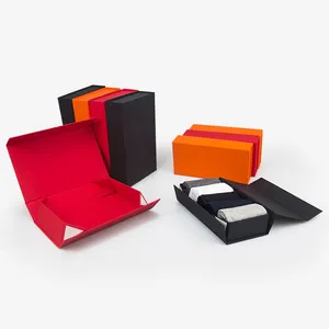 Boîte à clapet de luxe en papier rigide imprimée sur mesure emballage de lingerie et de sous-vêtements Boîtes cadeaux magnétiques avec insert en mousse satiné