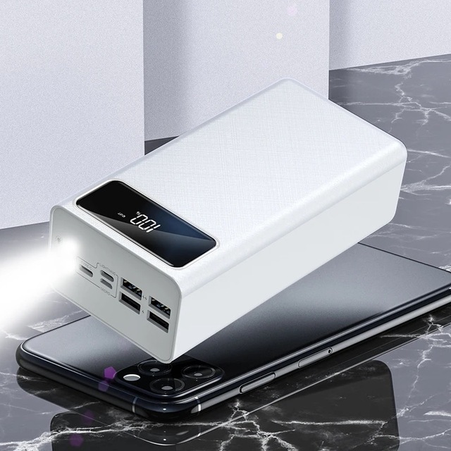 Large Capacity 50000MAH Mobile Power Bank Super Fast Charging With 4USB Port and LED Digital Display