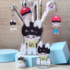 Vigreat personnalisé Kawaii Anime bureau porte-stylo mignon dessin animé conteneur Logo personnalisé cadre <span class=keywords><strong>Photo</strong></span> noël acrylique <span class=keywords><strong>Kawai</strong></span> plastique - Product Image 4