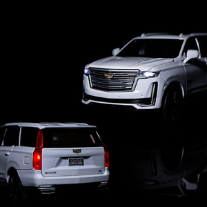 Modèle de voiture en alliage <span class=keywords><strong>Escalade</strong></span> 1/32 à rétrofriction, portes ouvrables, moulé sous pression, HMB - Nouveau design, vente en gros - Product Image 2