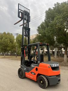 Gebrauchter Original Toyota Gabelstapler 3 Tonnen 3,5 Tonnen Diesel-Gabelstapler mit 3 Masten - Product Image 2