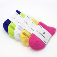 Chaussettes de danse antidérapantes pour enfants et femmes, respirantes, pour le yoga, le pilates, avec grip personnalisé, vente en gros, 144N, 2025