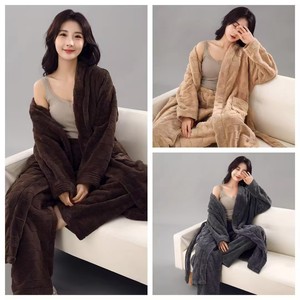 Set Jubah Mandi Selutut Bahan Coral Fleece Elegan, Lembut, Daya Serap Tinggi, Kerah V, Tali Serut, Tebal, Hangat, Jubah Rumah, Piyama Pasangan - Product Image 2