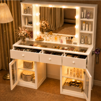 Coiffeuse avec armoires en verre, miroir et plateau en verre, 3 ampoules colorées et station de charge