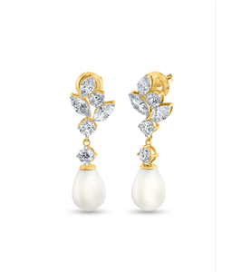 Magnifiques boucles d'oreilles en perles et diamants, conçues pour un look élégant et un style de soirée sophistiqué, provenance d'Inde - Product Image 1