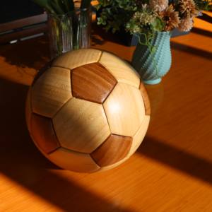 Бамбуковая урна для праха в форме футбольного мяча, ручной работы, для собак и кошек, большая вместимость, для домашнего декора - Product Image 6