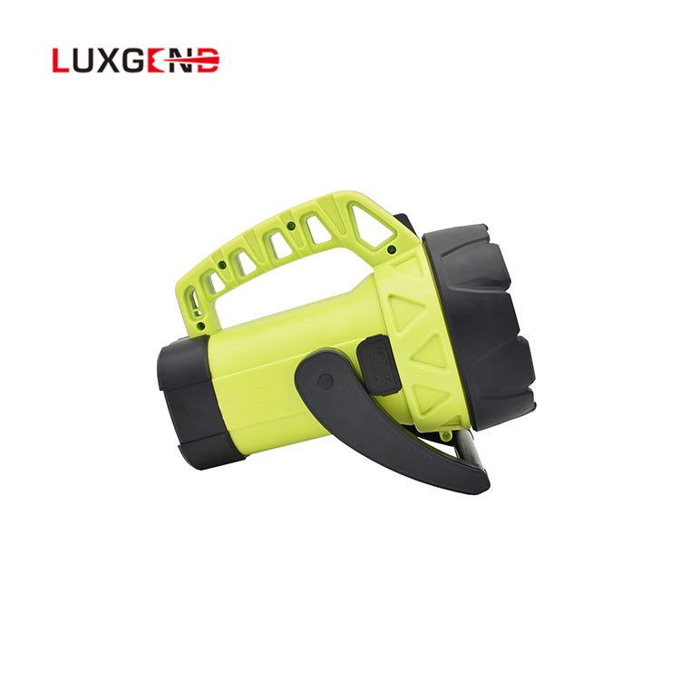 Projecteur Mené Rechargeable 1500lm De IP67 Imperméable À L'eau Lumière de Recherche Extérieure Portable projecteur de chasse