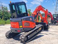Mini-excavatrice d'occasion Hitachi ZX55u 5,5 tonnes haute performance, excavatrice sur chenilles d'occasion, faible nombre d'heures de fonctionnement, en stock.