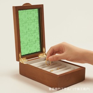 Boîte à bijoux en bois avec compartiments pour bagues, pour rangement et présentation, design uni, taille personnalisable - Product Image 5