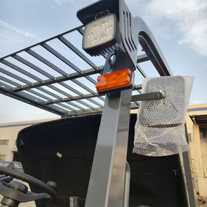 รถยกดีเซลแบบพกพาสำหรับงานหนัก <span class=keywords><strong>8</strong></span> ตัน ขายส่ง จัดส่งรวดเร็ว - Product Image 3