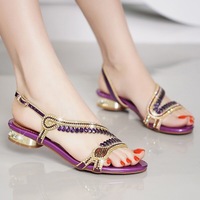Wassertropfen-Absatz Sommer Damen Outdoor Sexy Kleiderschuhe Blumenmuster Dicker Hoher Absatz Spitze Zehe Modischer Trend Kunstleder Knopfverschluss