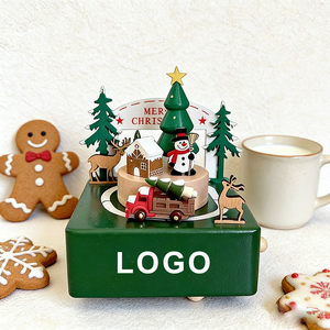 Boîte à <span class=keywords><strong>musique</strong></span> carrousel de Noël en bois, design personnalisable avec horloge coucou, idéale pour la décoration de la maison et les cadeaux de Noël - Product Image 1