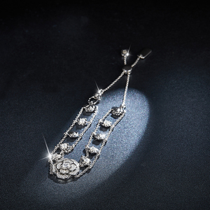 All Fashions Bracelet réglable en argent sterling Moissanite Fleur Charms pour les femmes pour la fête Wear Islam Religieux Type - Product Image 3