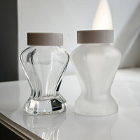 Encreur en verre antique 50 ml avec logo personnalisé sur autocollants en cire