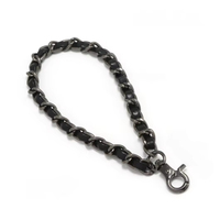 Cordon en cuir pour téléphone, breloque antivol, accessoires de poignet pour téléphone portable, bracelet décoratif pour femme, chaîne métallique pour appareil photo et portefeuille