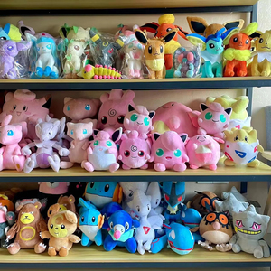 Vente en gros de peluches Pokémon de 8 pouces, mignonnes peluches Pikachu et <span class=keywords><strong>Charmander</strong></span>, jouets en peluche doux pour enfants, cadeau de collection - Product Image 3