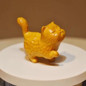 Adorable petit chat pour petite amie, figurine de chat en bois de santal sculpté, série Fun Cat, cadeau d'anniversaire - Product Image 6