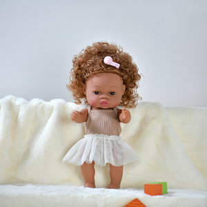 <span class=keywords><strong>Barato</strong></span> 35Cm Bebe Reborn <span class=keywords><strong>Silicona</strong></span> Negro Rizos Realista Recién Nacido Afroamericano <span class=keywords><strong>Real</strong></span> Life Baby Dolls - Product Image 3