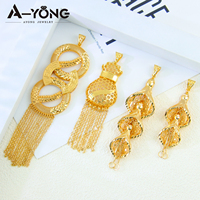 Pendentifs et Breloques de Mode Personnalisés en Or 18 carats avec Pompon Vintage Élégant du Moyen-Orient pour Femmes - Vente en Gros
