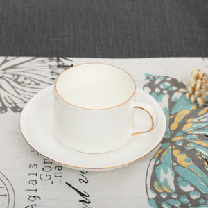 2025 Wholesale Bone China Coffee <b>Cup</b> <b>Saucer</b> Set European Style with Black Line Design Phnom Penh <b>Tea</b> <b>Cup</b> for Back to School - Product Image 3