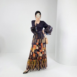 Robe plissée Miyake décontractée pour <span class=keywords><strong>femme</strong></span>, coupe trapèze, motif floral, manches pétales, <span class=keywords><strong>grande</strong></span> <span class=keywords><strong>taille</strong></span>, vente en gros, collection été - Product Image 5
