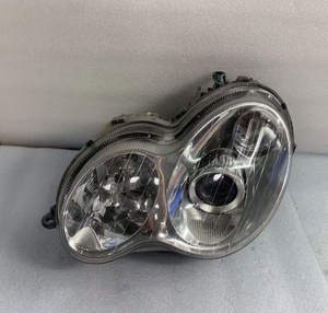 Para Mercedes Benz Clase C Faro de xenón C200 C230 C260 C280 Clase C C250 2000 - 2008 Lámpara de cabeza para Mercedes W203 Clase C - Product Image 5