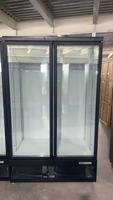 Vitrines de réfrigérateur de marque à faible de réfrigérateur transparents spacieux pour le magasin de franchise de boissons