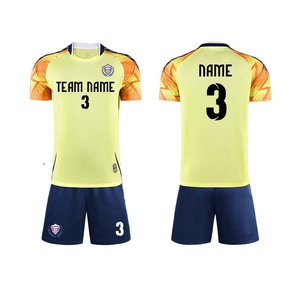 Il produttore di abbigliamento da calcio da uomo in bianco personalizza la maglia da calcio giovanile divisa da calcio set di maglie da calcio per la squadra