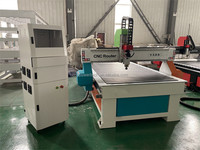 Coupe de bois 1300*2500*200mm 4 * 8ft 3 axes porte en bois CNC routeur sculpture Machine pour meubles à bois