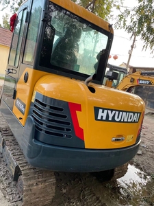 รถขุดไฮดรอลิกขนาดเล็ก Hyundai HX60N สีเหลือง - Product Image 4