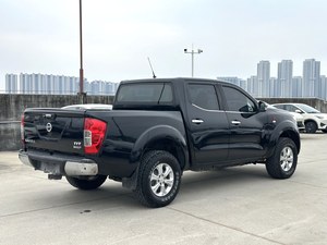 Auto Usata a Benzina <span class=keywords><strong>Nissan</strong></span> 2017 Navara 2.5L 4WD Edizione Lusso Automatica in Buone Condizioni PICKUP di Alta Qualità Disponibile - Product Image 5
