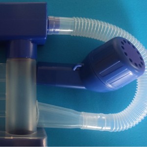 เครื่องฝึกหายใจยี่ห้อ Anning รุ่น Vital Capacity Exerciser สีขาวและสีน้ำเงิน พร้อมอุปกรณ์ดูดเสมหะ สำหรับการฟื้นฟูสมรรถภาพปอด - Product Image 2