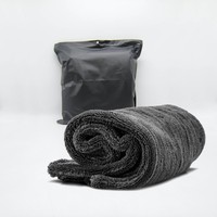Serviette de séchage en microfibre à forte absorption d'eau 1400 g/m² 40*40 cm, douce pour les surfaces, double couche