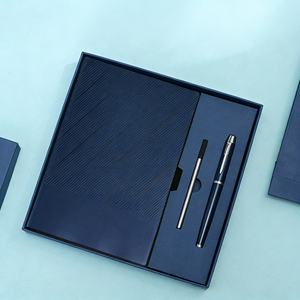 Individuelles Logo Luxuriöses Weiches PU-Leder A5 Notizbuch Geschenkset mit Stift-Nachfüllpack für Büro, Geschäft und Muttertag - Product Image 6