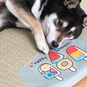 Tapis rafraîchissant personnalisé pour animaux de compagnie pour l'été, tapis rafraîchissant pour chien, tapis en rotin d'été respirant, résistant aux morsures, séchage rapide - Product Image 3