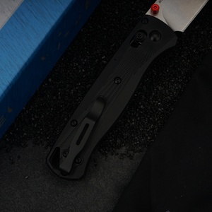 Cuchillo Plegable BM535BK de Acero Inoxidable con Punta de Gota, Mango Negro y Perilla para el Pulgar, para Uso en Exteriores y EDC - Product Image 4